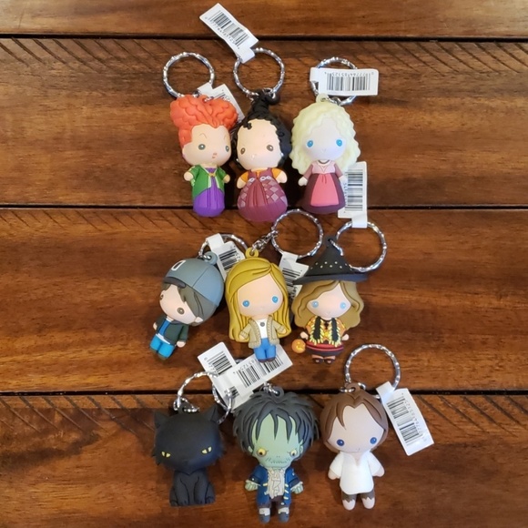 Hocus Pocus Keychain Complete 